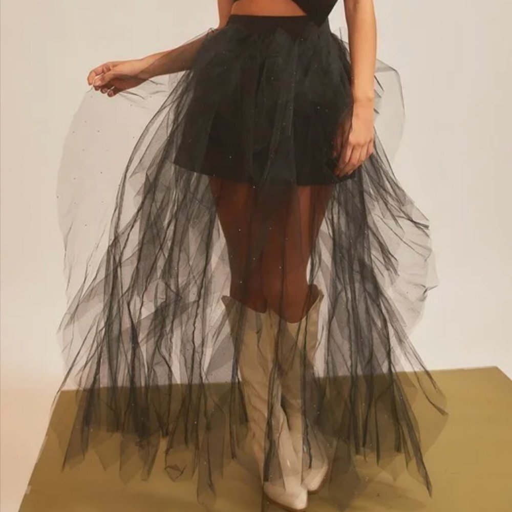 NWT - Back Elastic Band Mesh Long Skirt